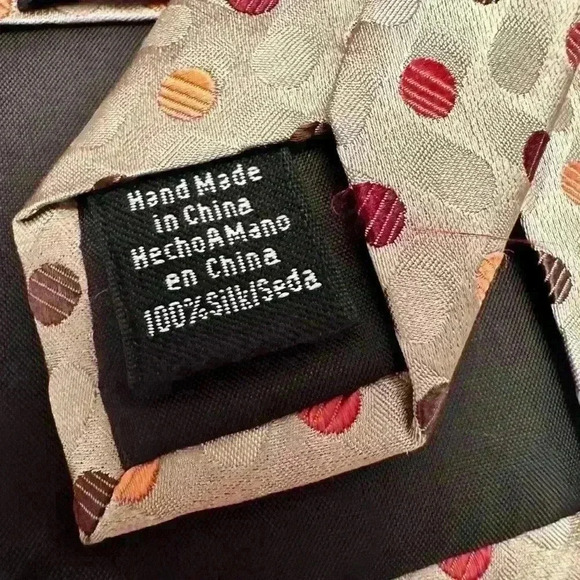 NWT Lot Of 2 Geoffrey Beene Ties Silk-Tan With Polka Dots, Blue With Red Design - Picture 6 of 11